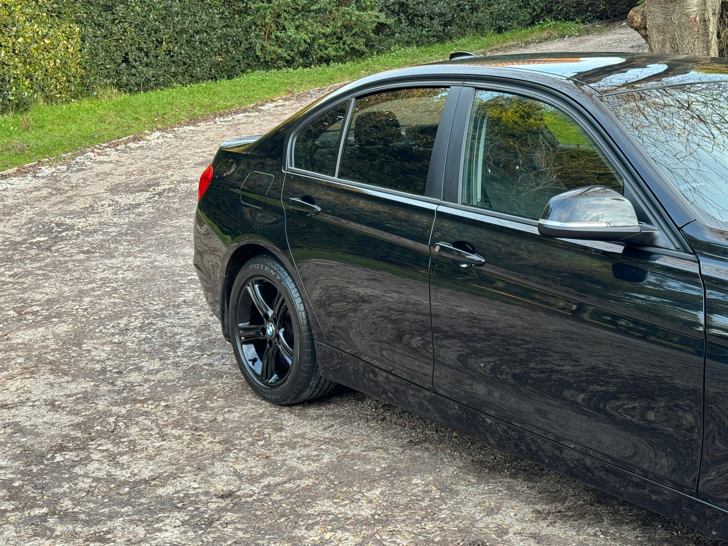 BMW 3 Series, 318d, Saloon - YC12LBF