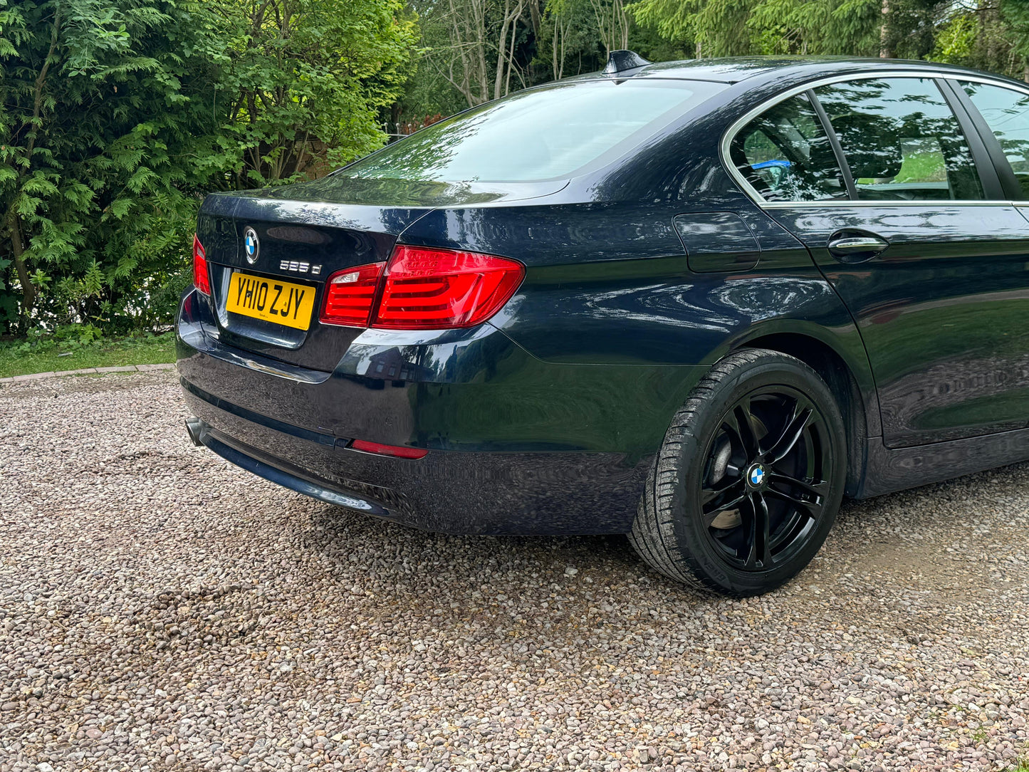 BMW 5 Series, 525d, Saloon - YH10ZJY