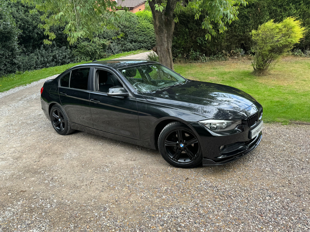 BMW 3 Series, SE, 318d, Saloon - LX13GGO