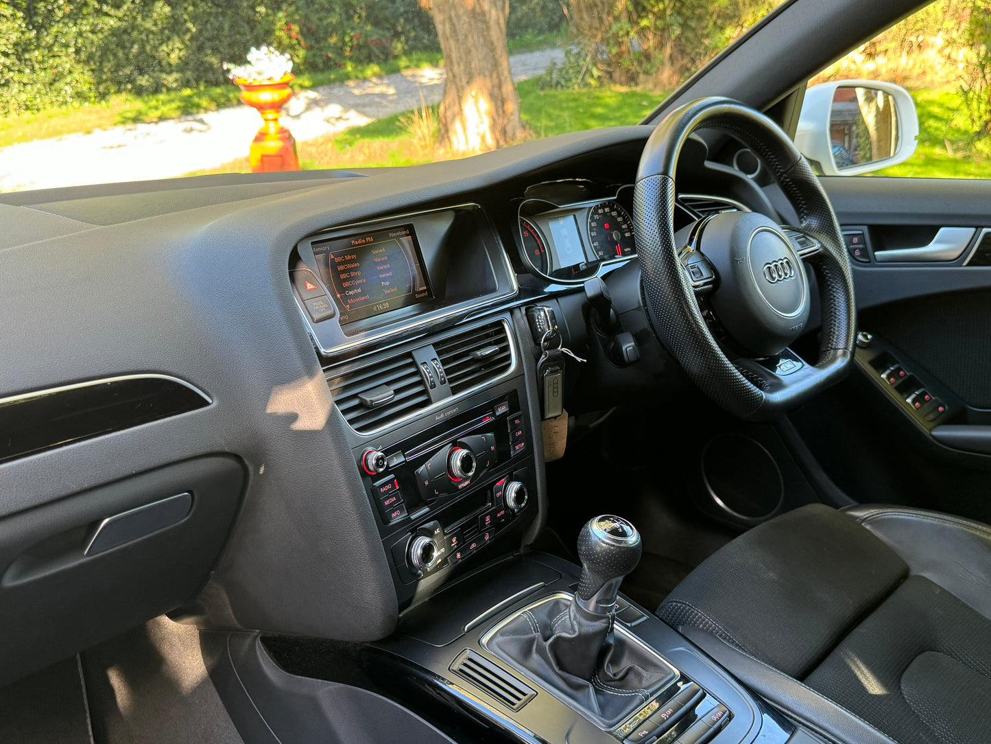 Audi A4, Black Edition, Saloon - AK14SPV
