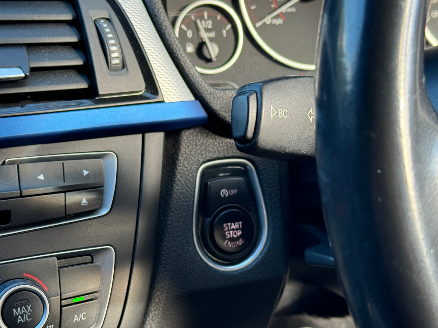 BMW 3 Series, M Sport, 318d, Saloon - GU64HFL